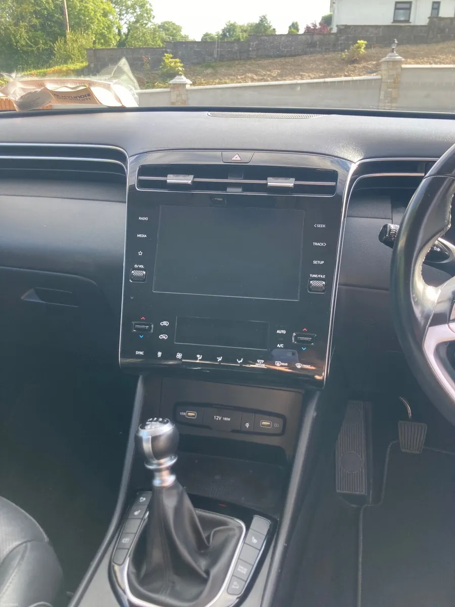 Hyundai Tucson 2022 - Image 2