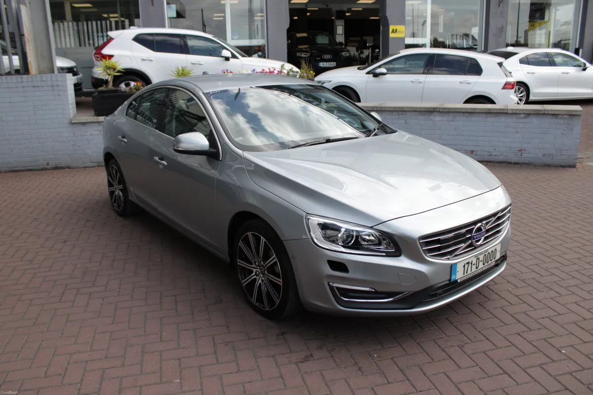 2017 VOLVO S60 T6 AWD 4DR SALOON AUTOMATIC - Image 1