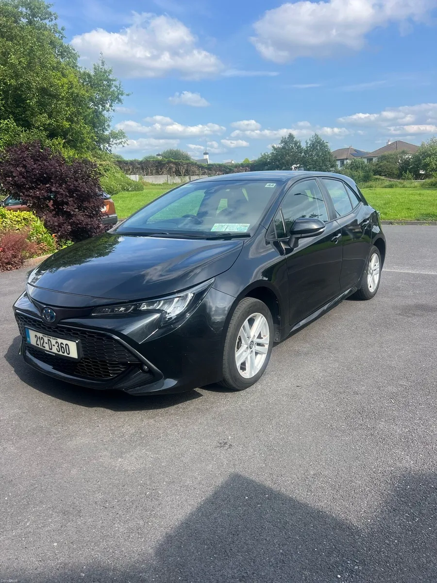 Toyota Corolla Hybrid 1.8L Petrol Automatic - Image 2