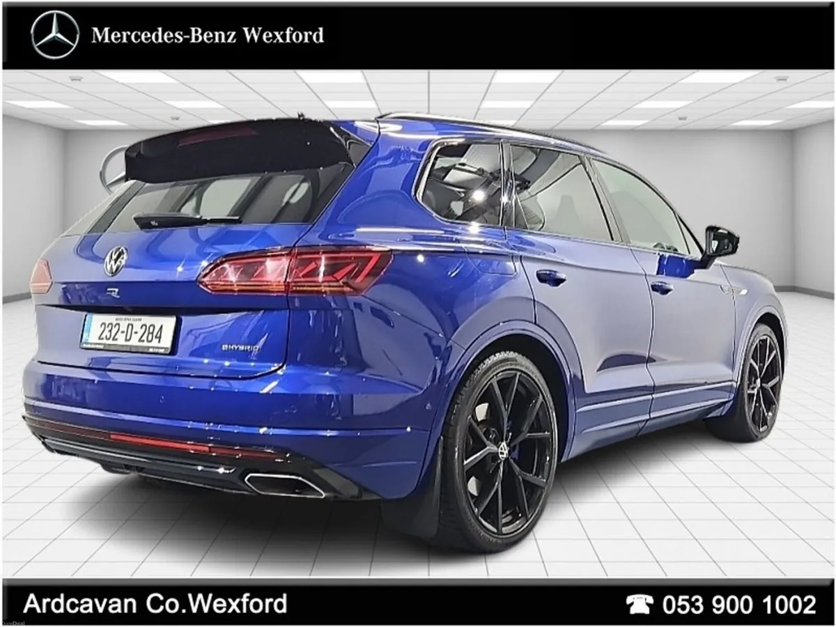 Volkswagen Touareg DEPOSIT TAKEN!!3.0TSI R Line PH - Image 4