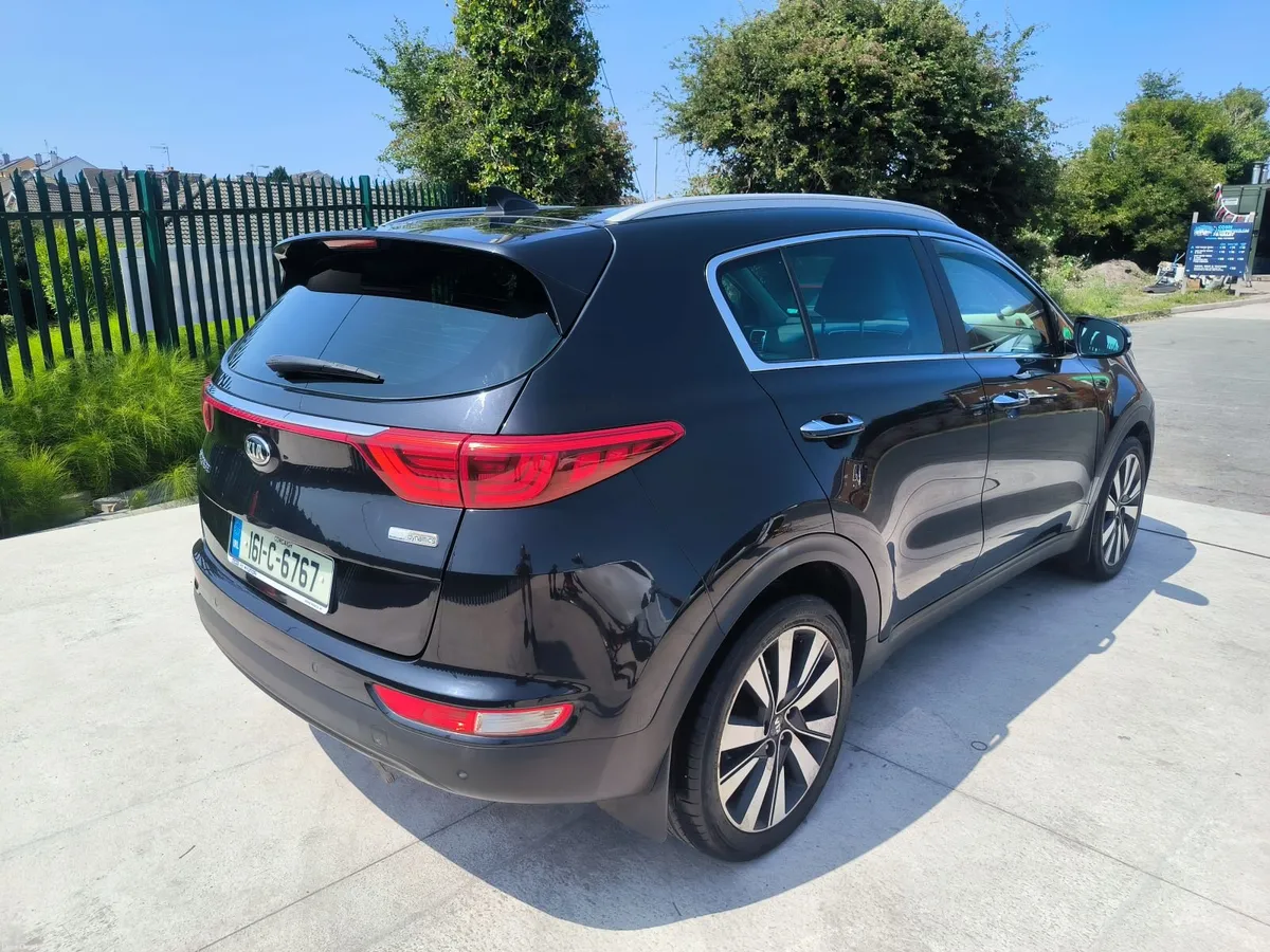 Kia Sportage 2016 GSE Model Top Spec - Image 4