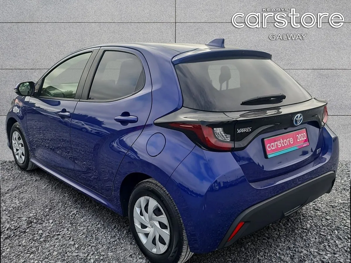 Toyota Yaris Hybrid X - Image 5