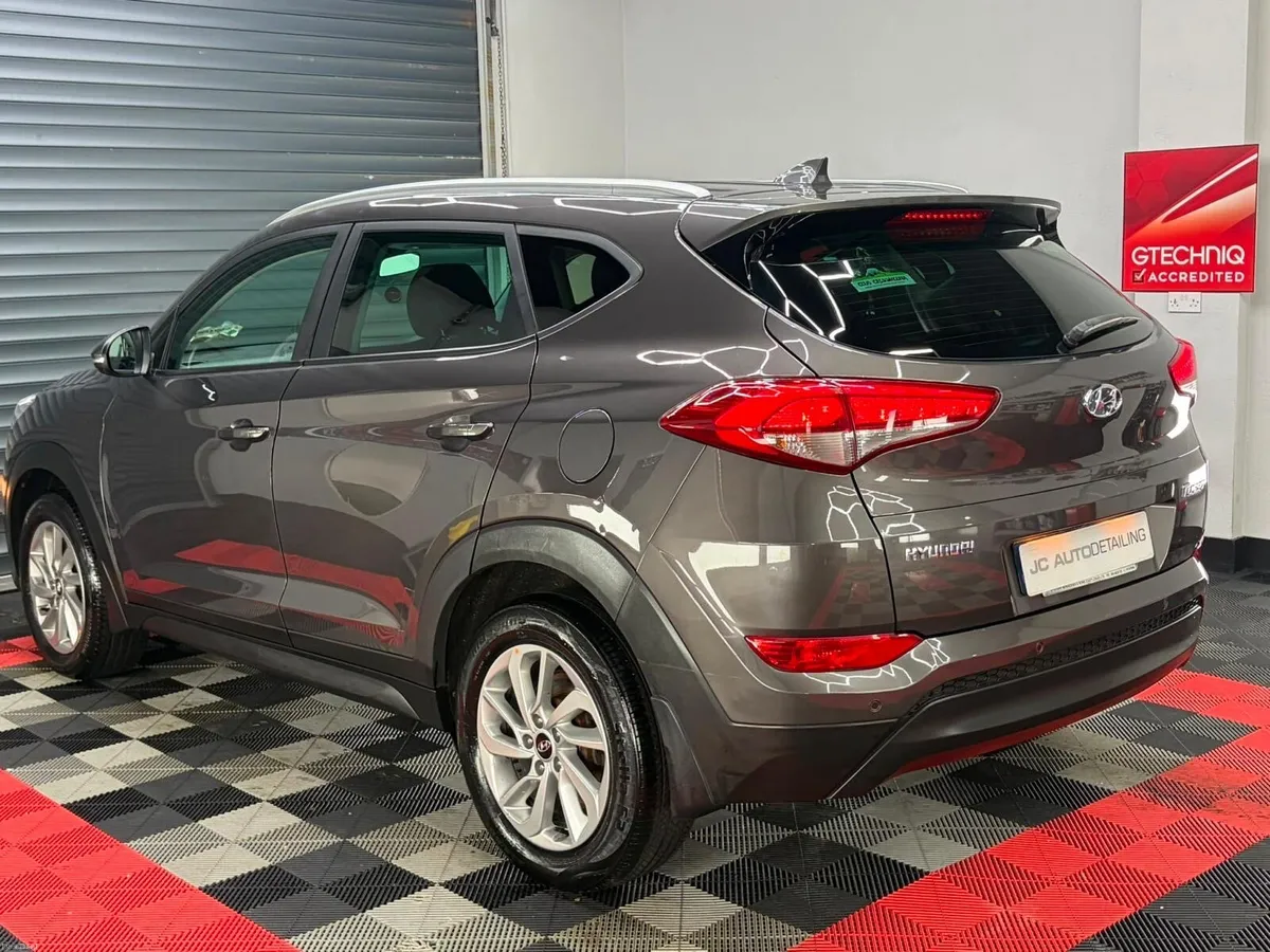 2018, 1.7L Executive Hyundai Tucson - Image 2