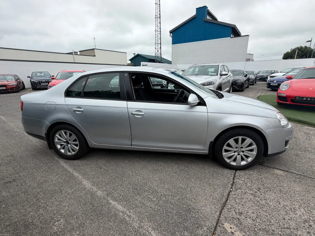 10 VOLKSWAGEN JETTA TL 1.4TFSI PETROL = NEW NCT = - Image 5