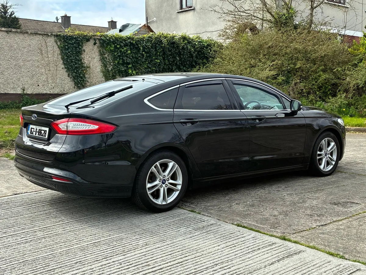 2016 Ford Mondeo Titanium ONLY 124 kilometres - Image 6