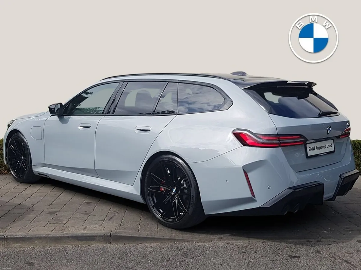 BMW M5 M5 Touring - Image 3