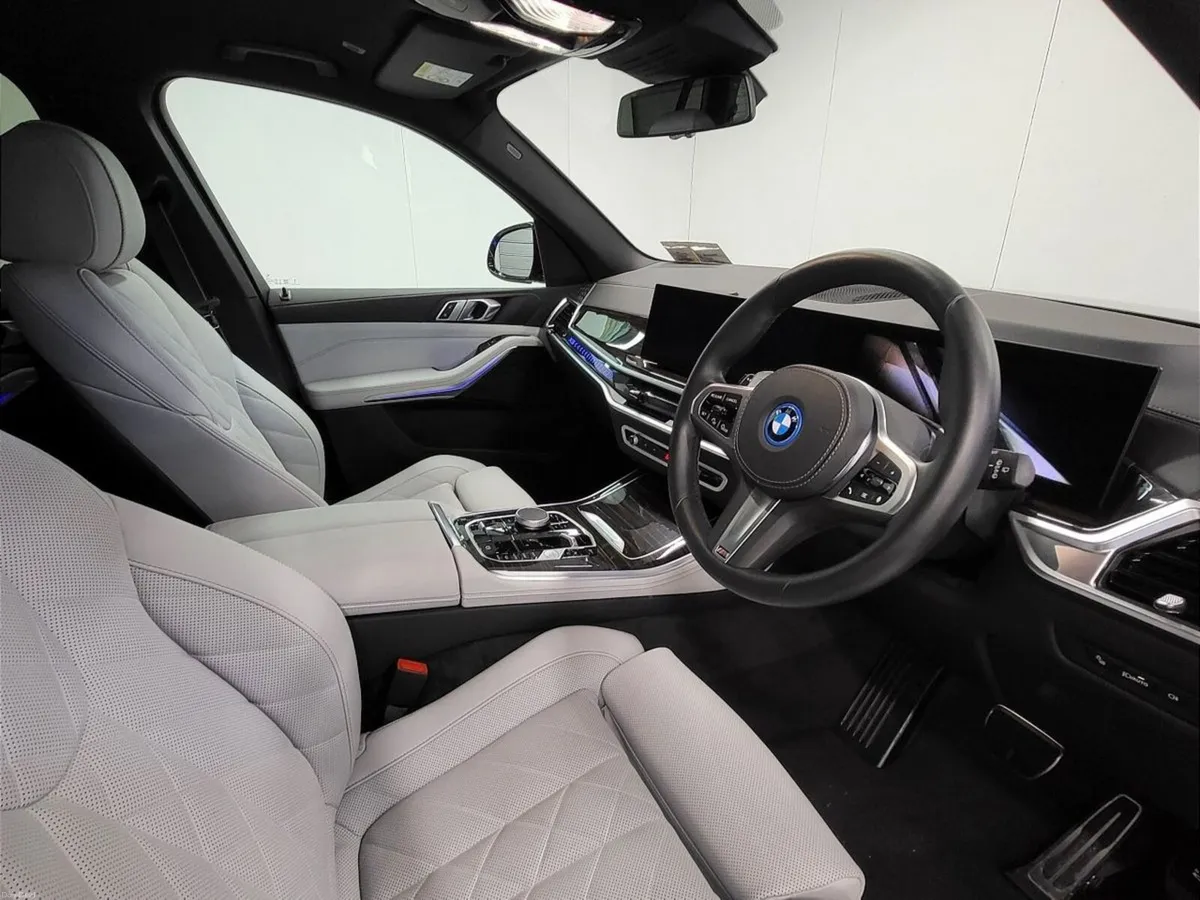 BMW X5 xDrive50e M Sport - Image 6