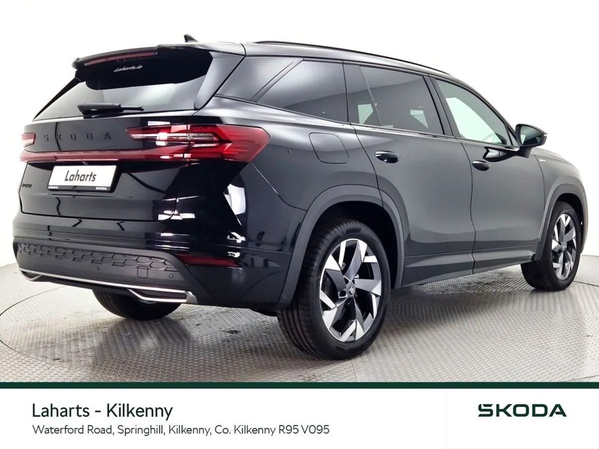 Skoda Kodiaq SPORTLINE 1.5TS 204HP DSG PHEV - Image 4