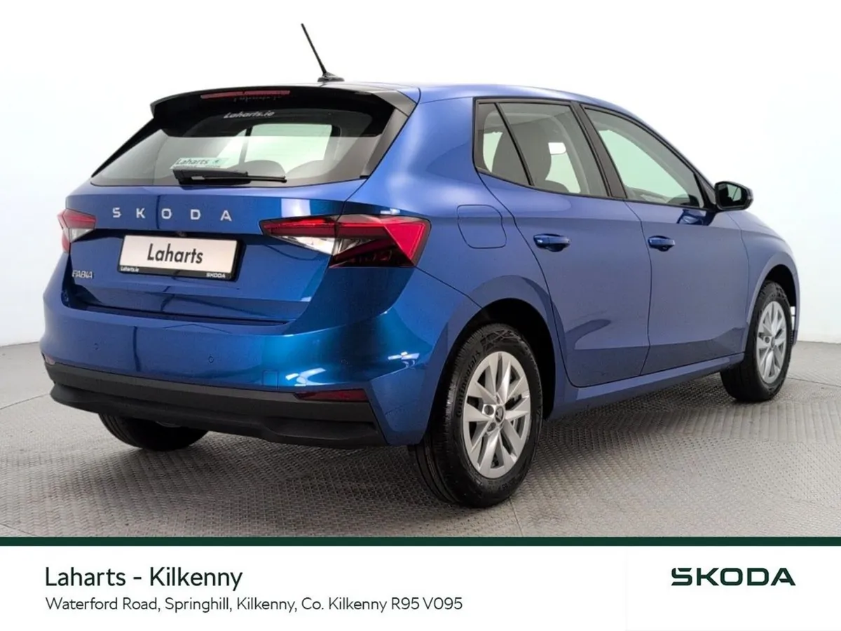 Skoda Fabia HUGE SAVING FROM NEW SELECTION 1.0TSI - Image 3