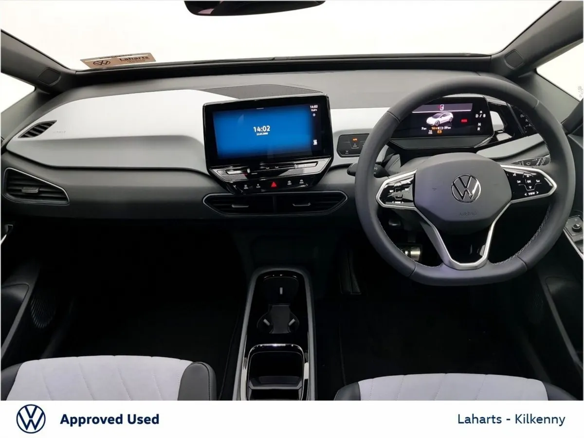 Volkswagen ID.3 LIFE DX 58KWH 204HP PRO PERFORMANC - Image 4