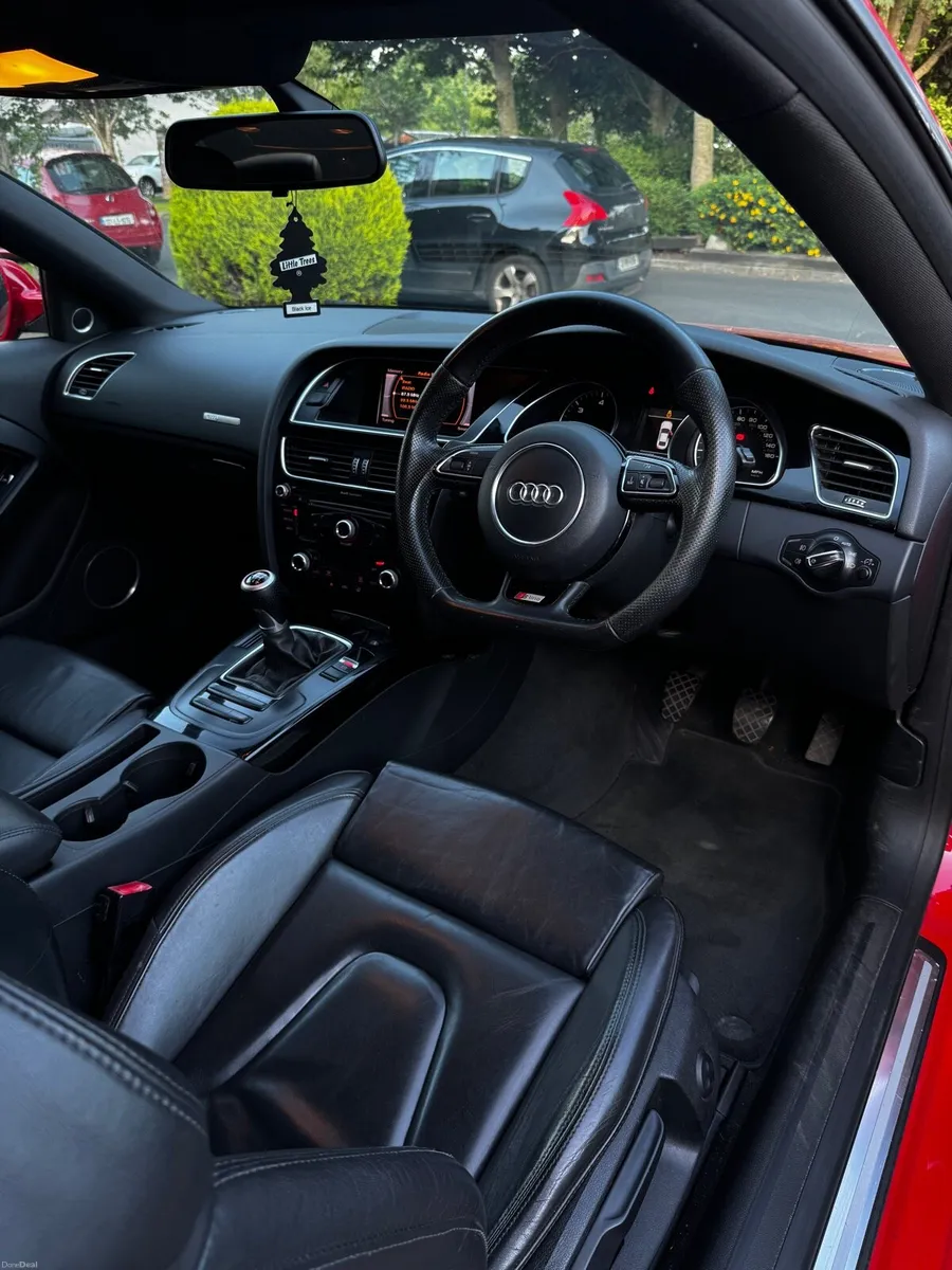 Audi A5 S-line Black edition - Image 6