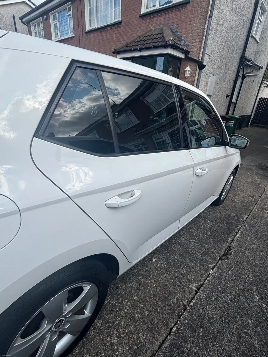 Skoda Fabia 2015 - Image 6