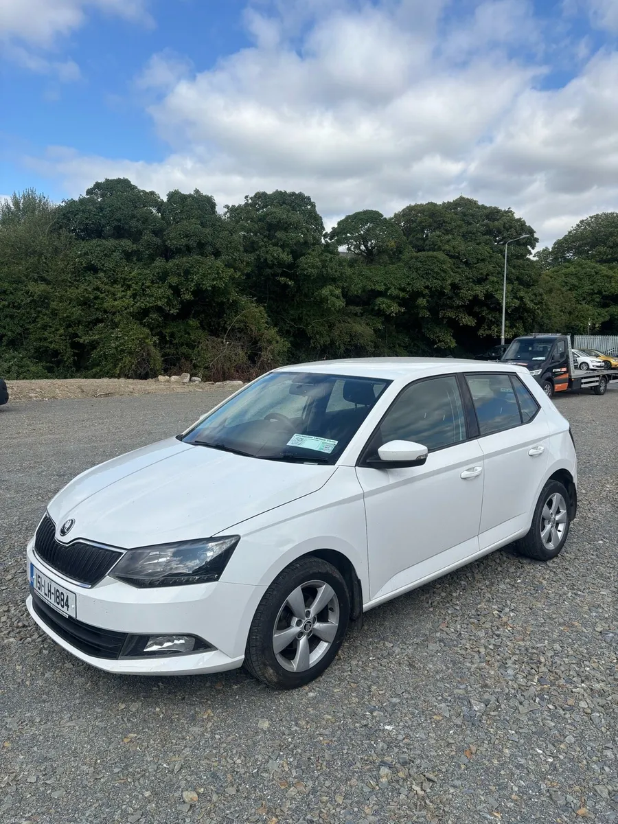 2015 Skoda Fabia - Image 1