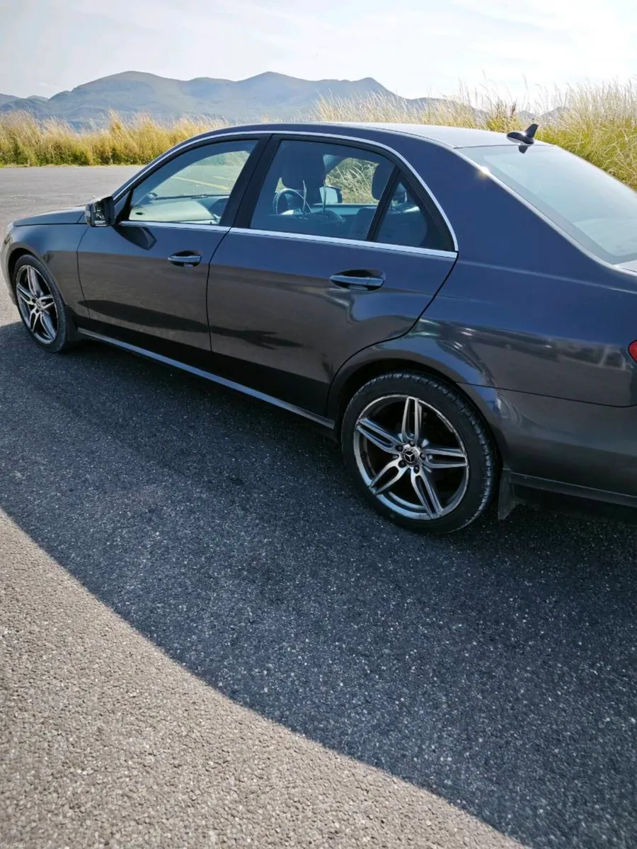 Mercedes E200 cdi - Image 4