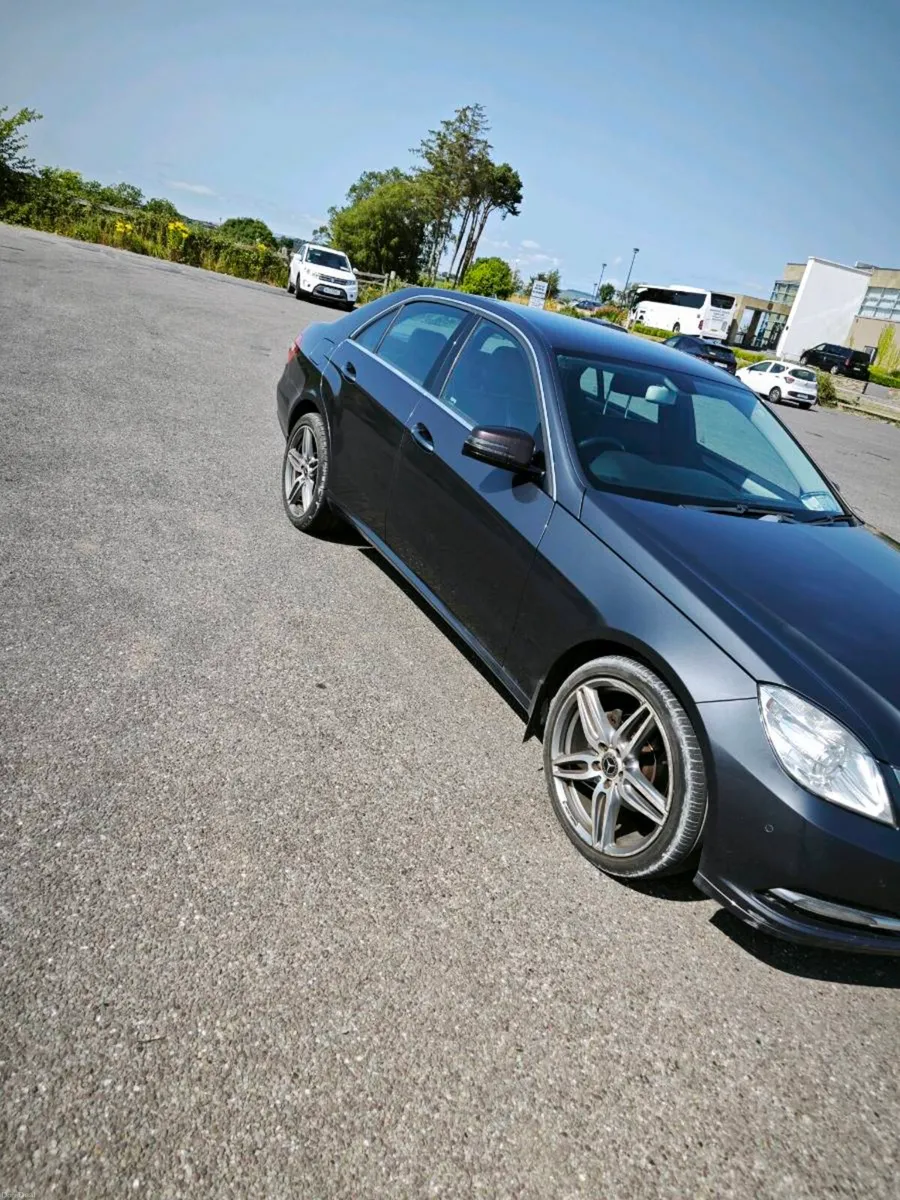 Mercedes E200 cdi - Image 2