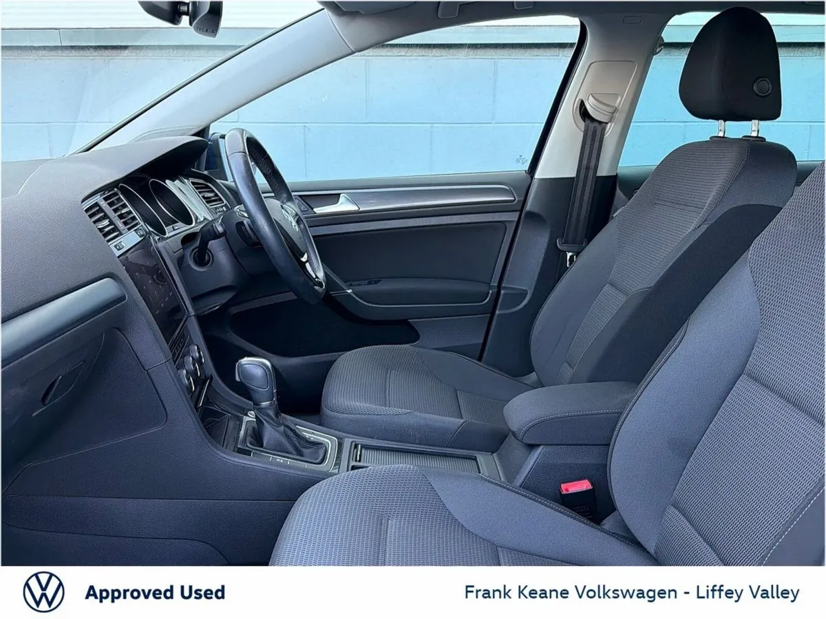 Volkswagen Golf COMFORTLINE AUTO ESTATE 1.2TSI *AT - Image 4