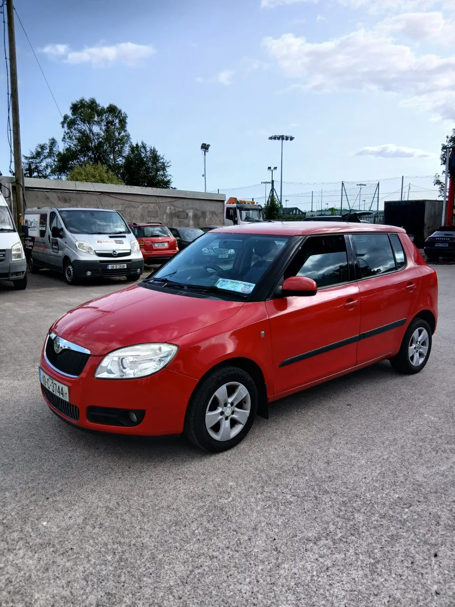 Skoda Fabia 2010 - Image 1