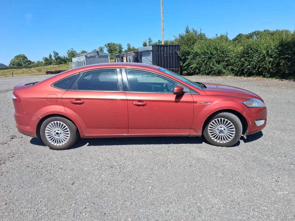 Ford Mondeo 2010 - Image 2
