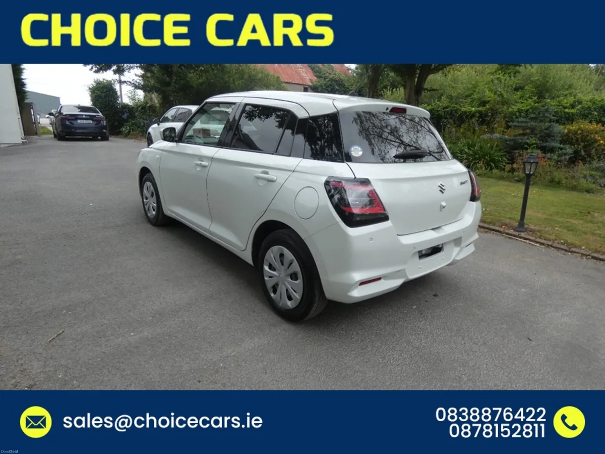 Suzuki Swift 1.2 AUTO NEW MODEL ANDROID AUTO - Image 4