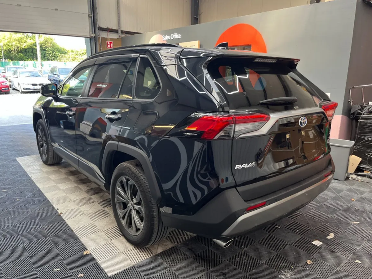 Toyota RAV4 2024 TOYOTA RAV4 HYBRID G 2.5 AUTOMATI - Image 4