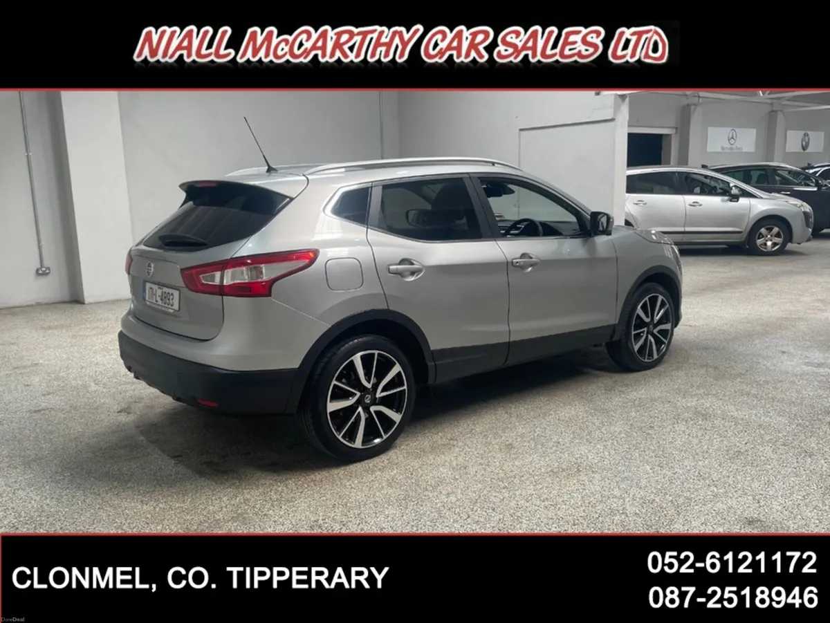 Nissan Qashqai 1.5 DCI TEKNA PAN ROOF & LEATHER - - Image 6