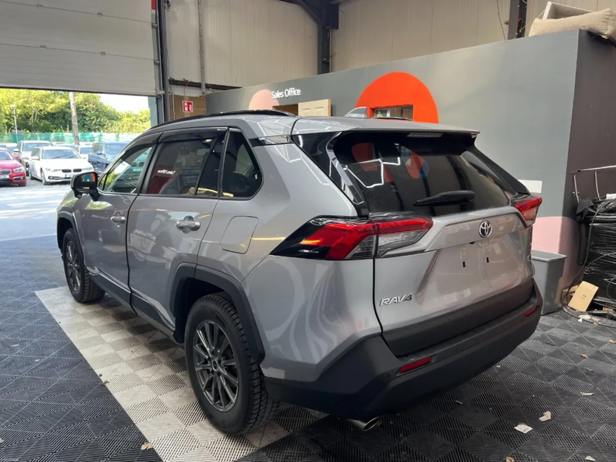 Toyota RAV4 2023 TOYOTA RAV4 HYBRID X 2.5 AUTOMATI - Image 4