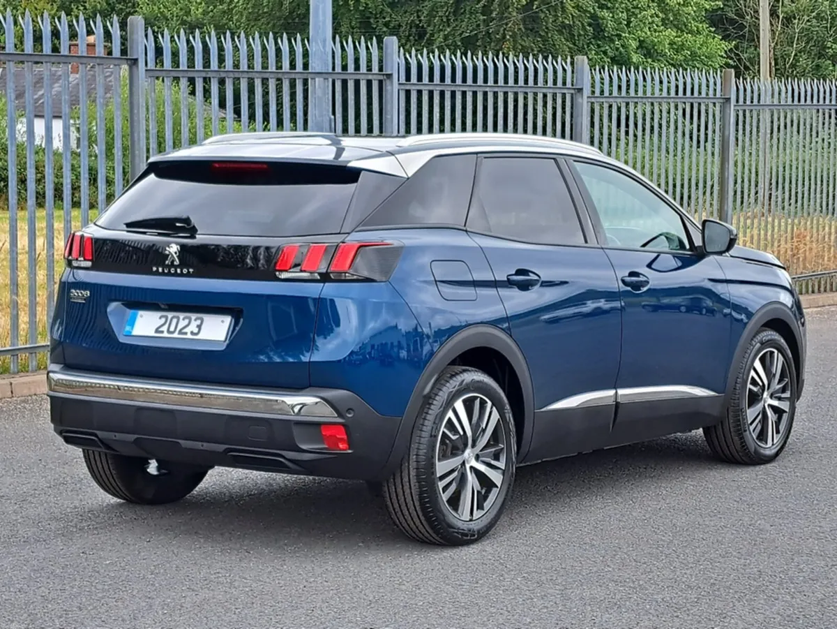 Peugeot 3008 ALLURE PREMIUM PLUS 1.5TD 130BHP 8 SP - Image 3