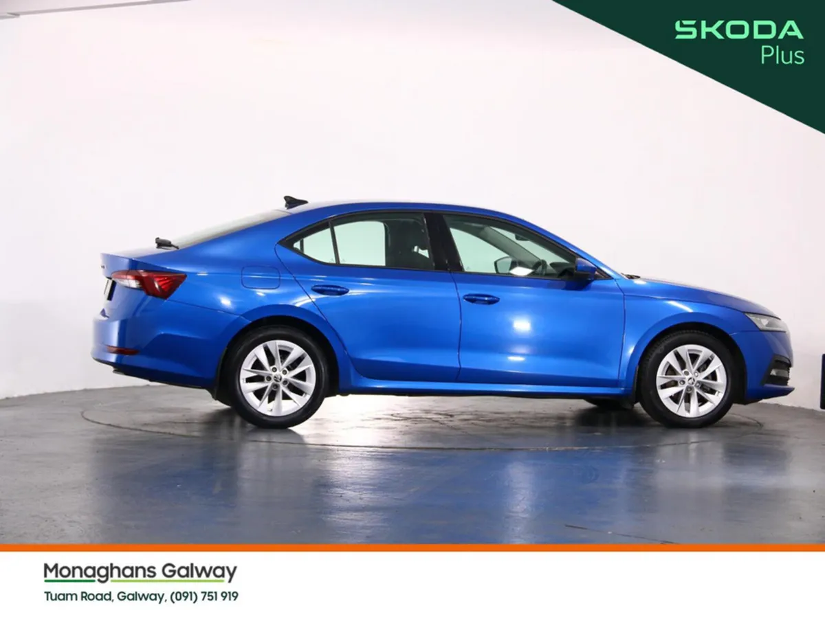 Skoda Octavia AMBITION 1.0 TSI 110 110HP 5DR - Image 2