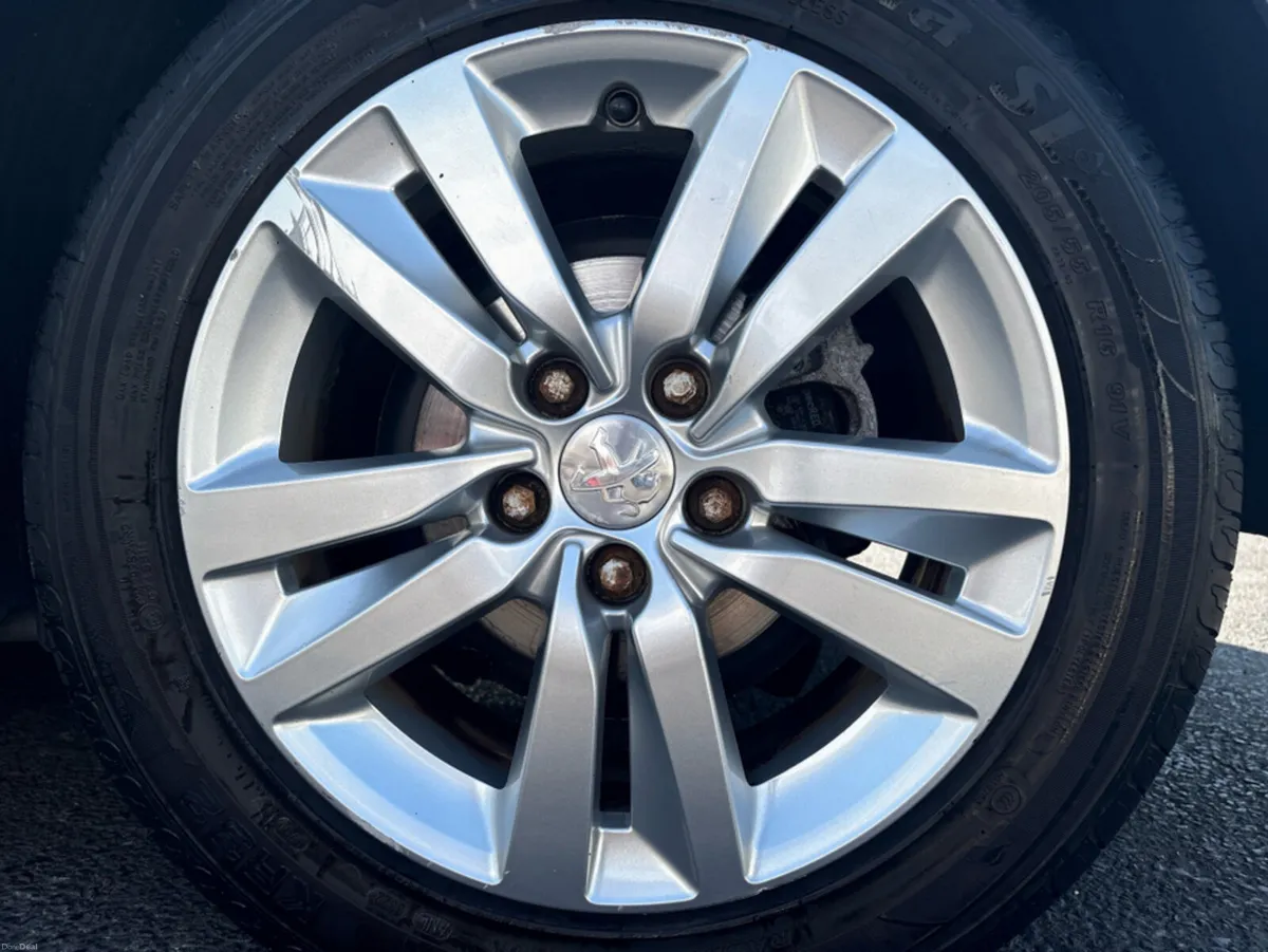 Peugeot 308 ACTIVE 1.2 82 4DR B6 - Image 5