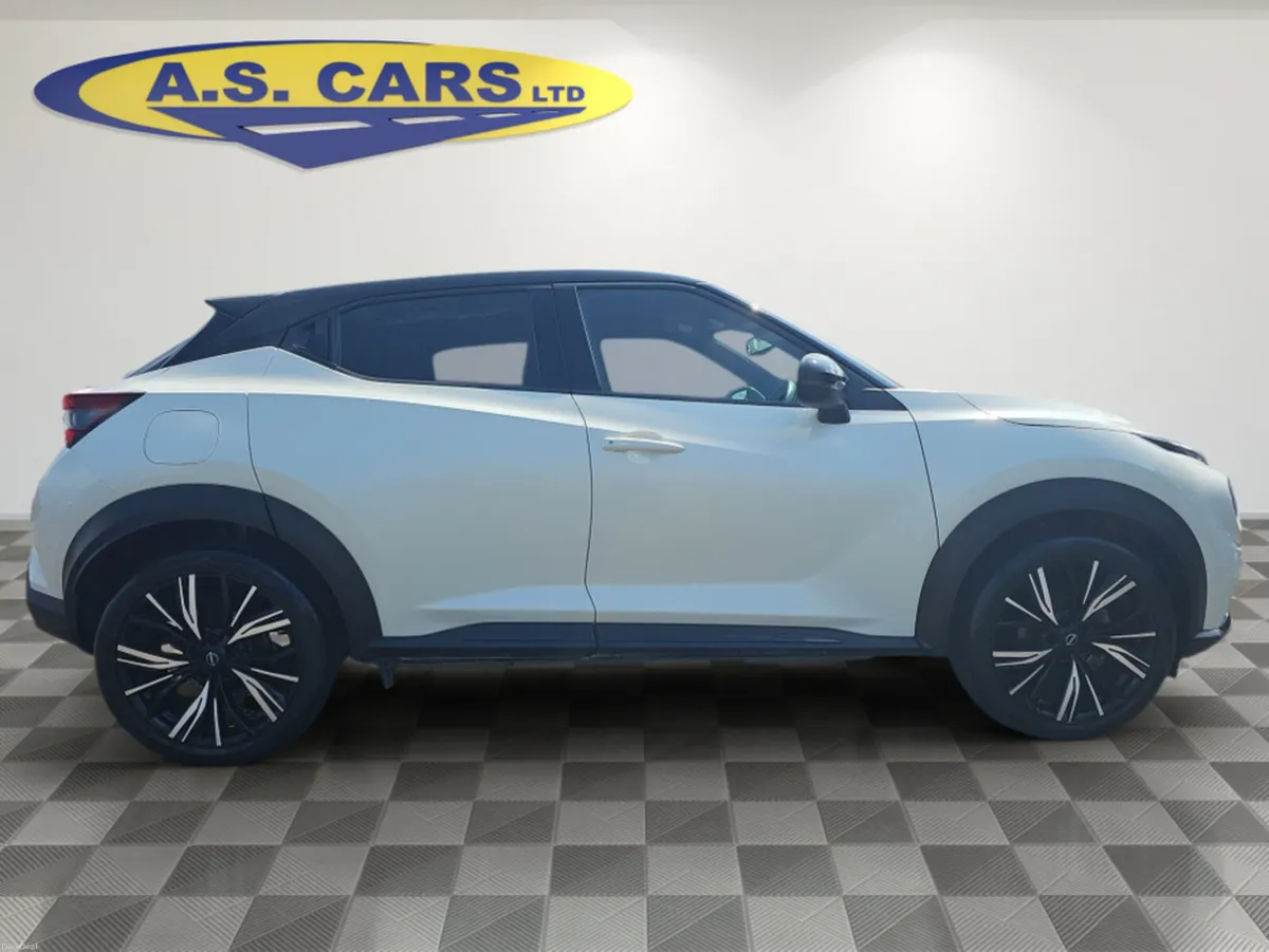 Nissan Juke 1.0 N-DESIGN BLACK EX-T PK ** 1 OWNER - Image 3