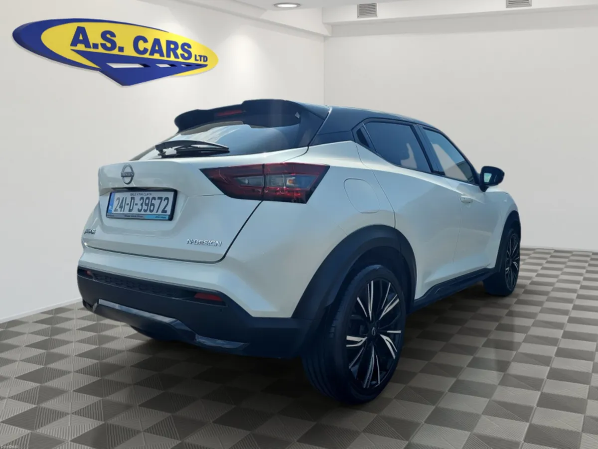 Nissan Juke 1.0 N-DESIGN BLACK EX-T PK ** 1 OWNER - Image 4