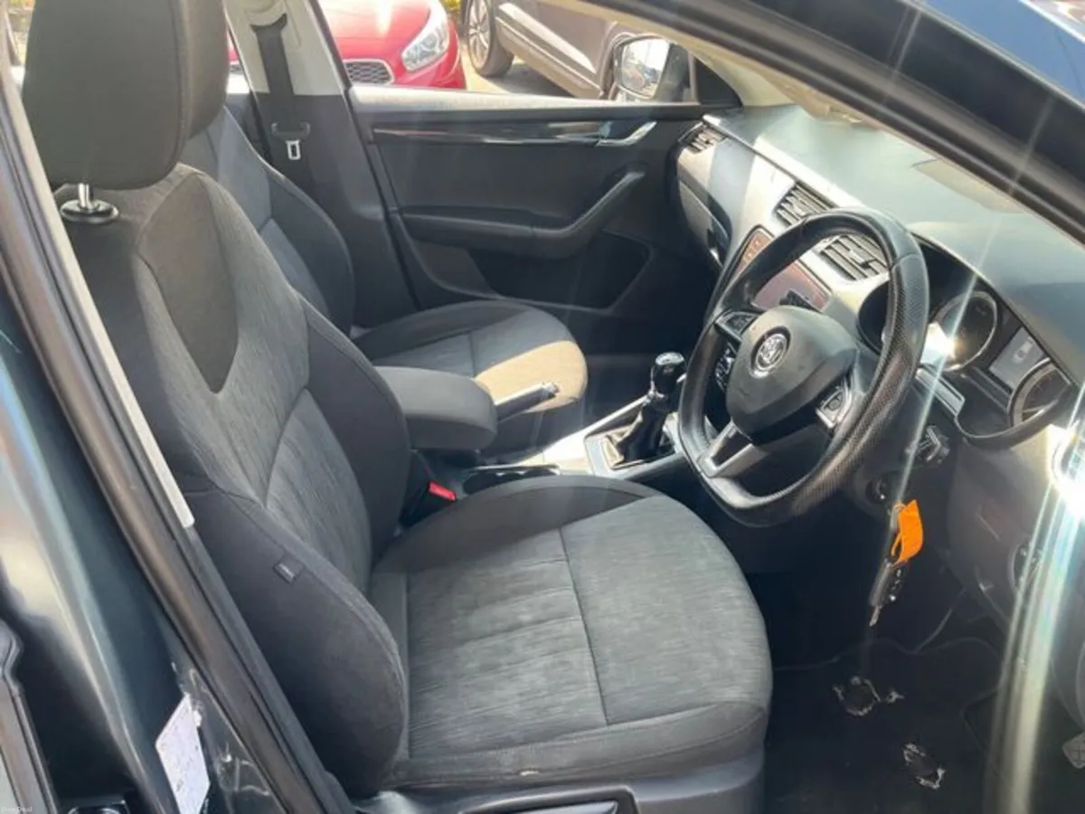 Skoda Octavia Style 1.0tsi 115HP 4DR - Image 5