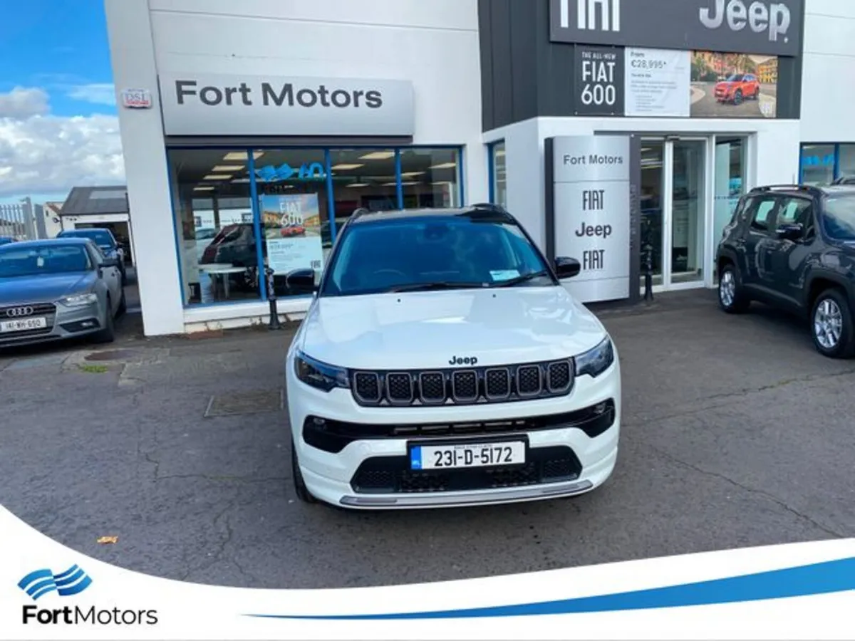 Jeep Compass Sport S-Model PHEV AWD - Image 2