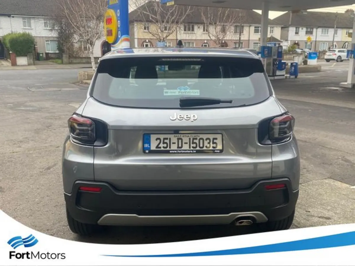 Jeep Avenger 1.2 (100HP) Petrol , Manual , Altitud - Image 6