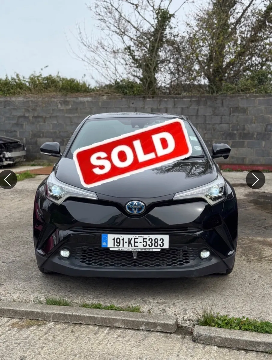 Toyota CHR G LED White Leather Trim 2019 - Image 1