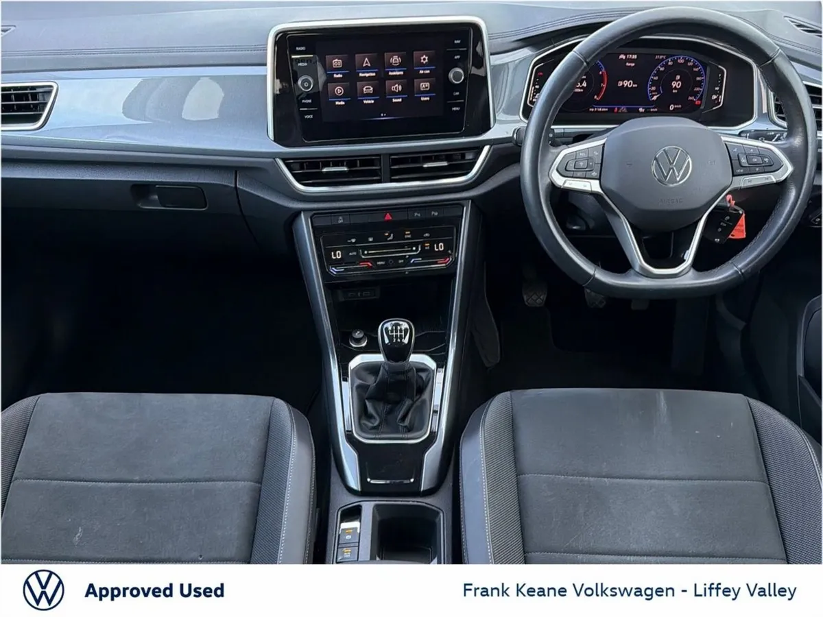 Volkswagen T-Roc STYLE 1.0 TSI 110HP *PURE WHITE* - Image 2