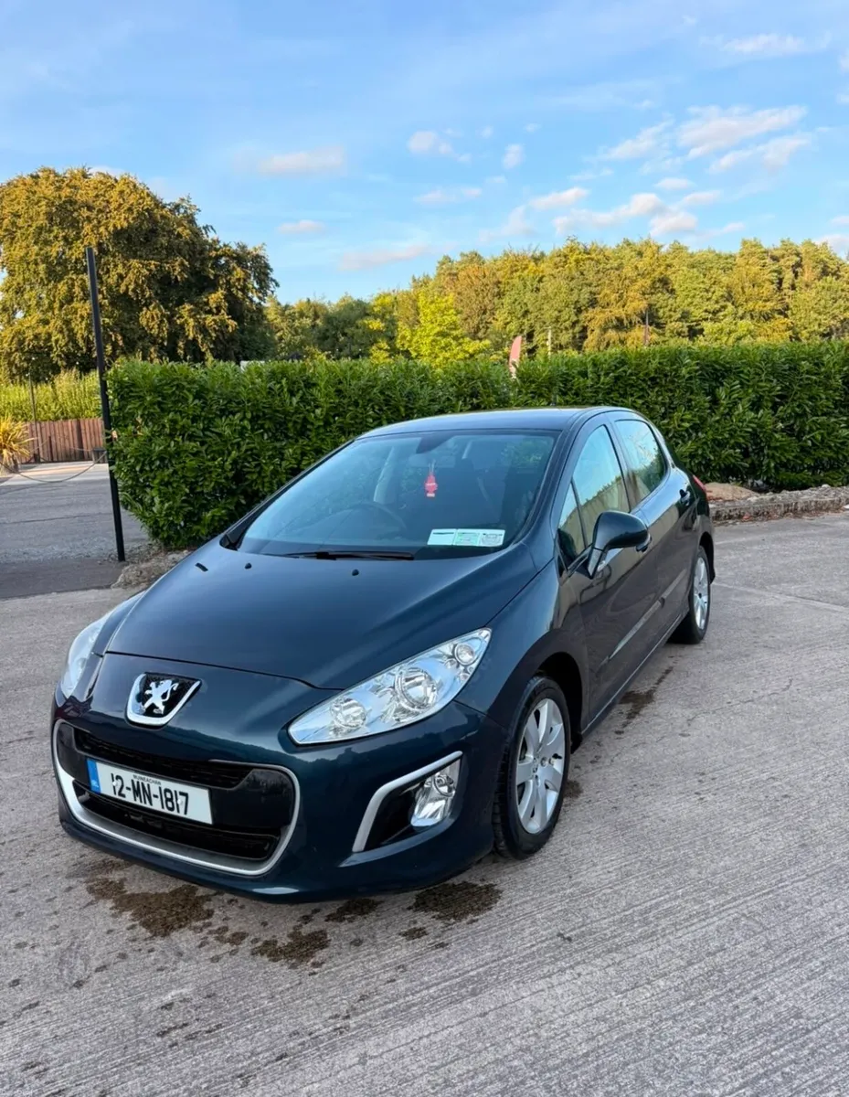 Peugeot 308 - Image 1