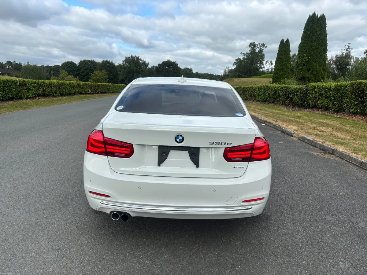 BMW 330E LUXURY AUTO 2016 - Image 6