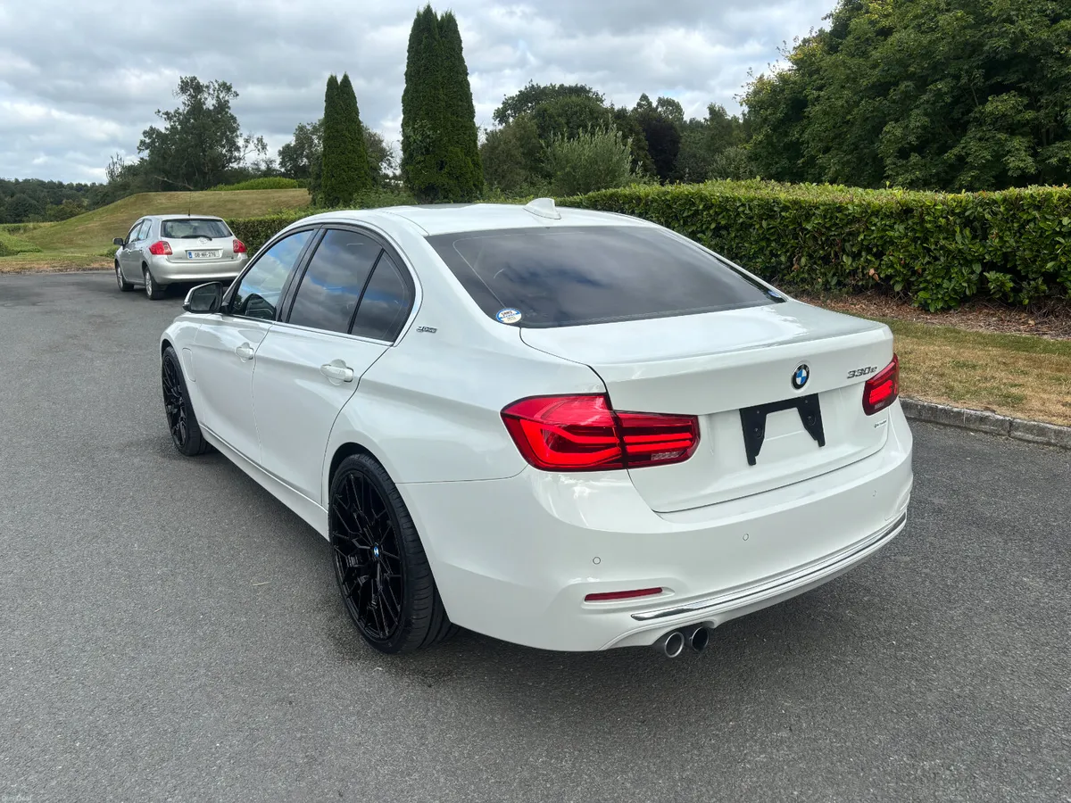 BMW 330E LUXURY AUTO 2016 - Image 5