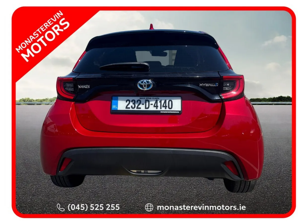Toyota Yaris 1.5 LUNA SPORT 4DR A - Image 4