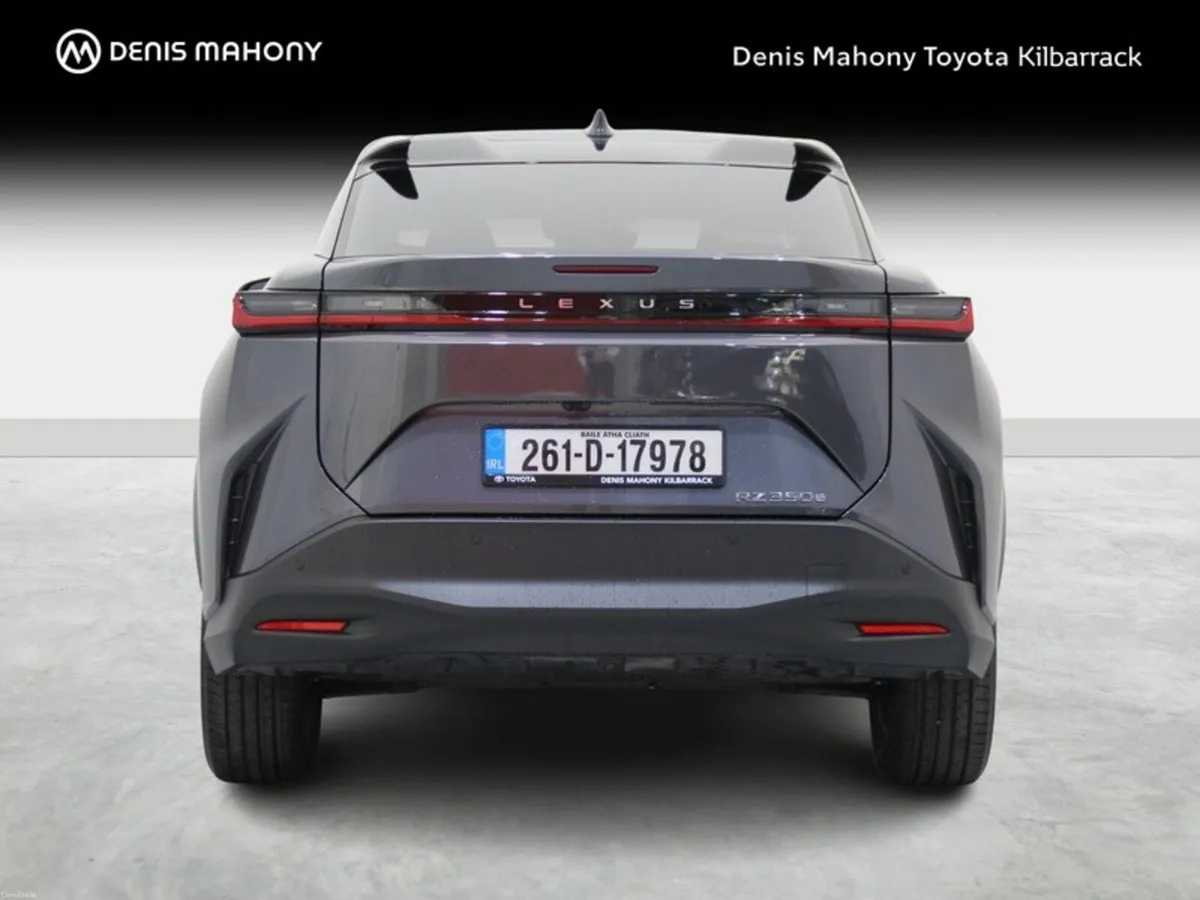 Lexus RZ RZ350e Executive - Image 4
