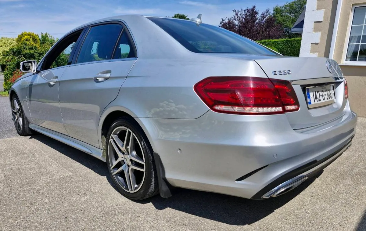 Mercedes E220 AMG - Image 3