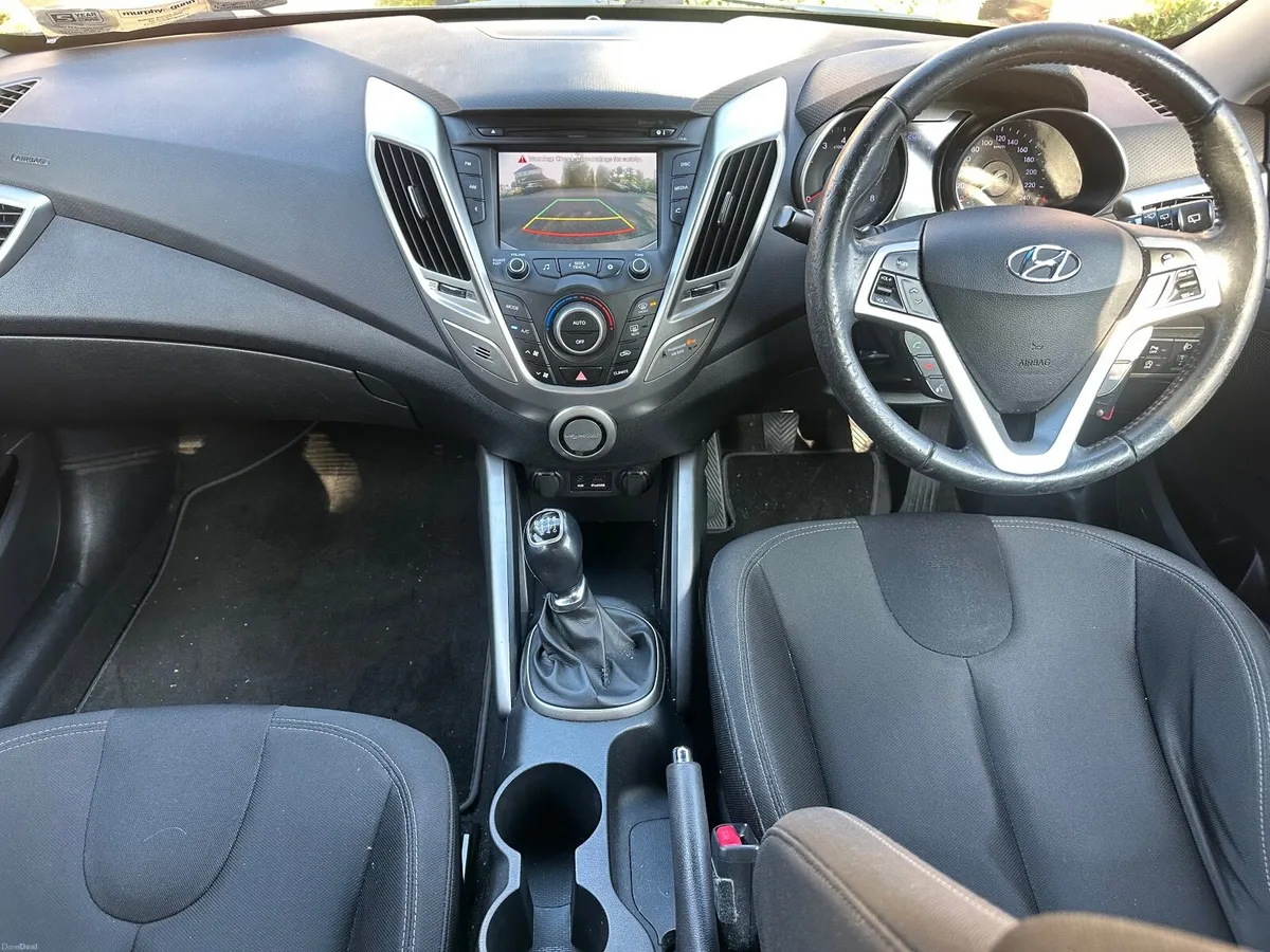 Hyundai Veloster 2013 - Image 6