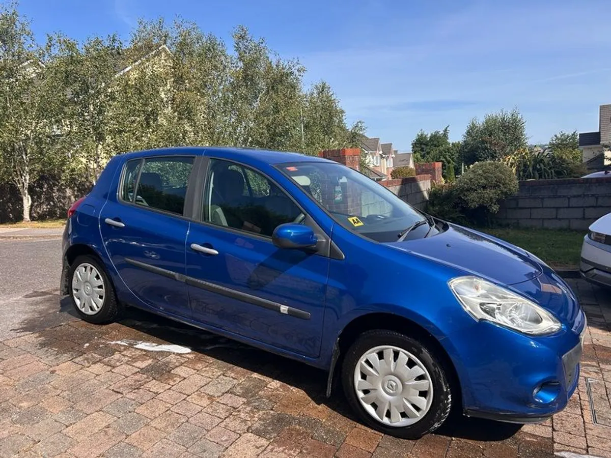 2010 Renault Clio 1.5 diesel - Image 3