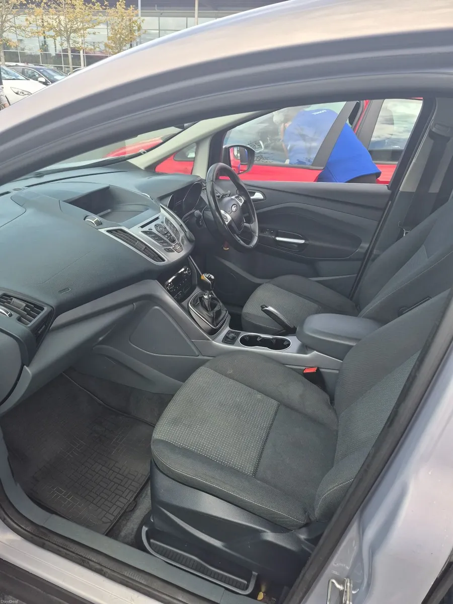 Ford Grand C-Max 2011 - Image 3