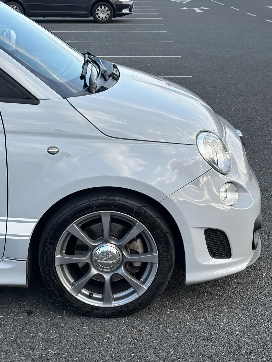 Abarth 500 1.4Tjet - Image 3
