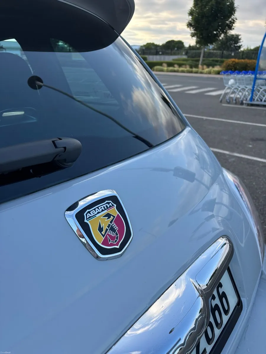 Abarth 500 1.4Tjet - Image 2