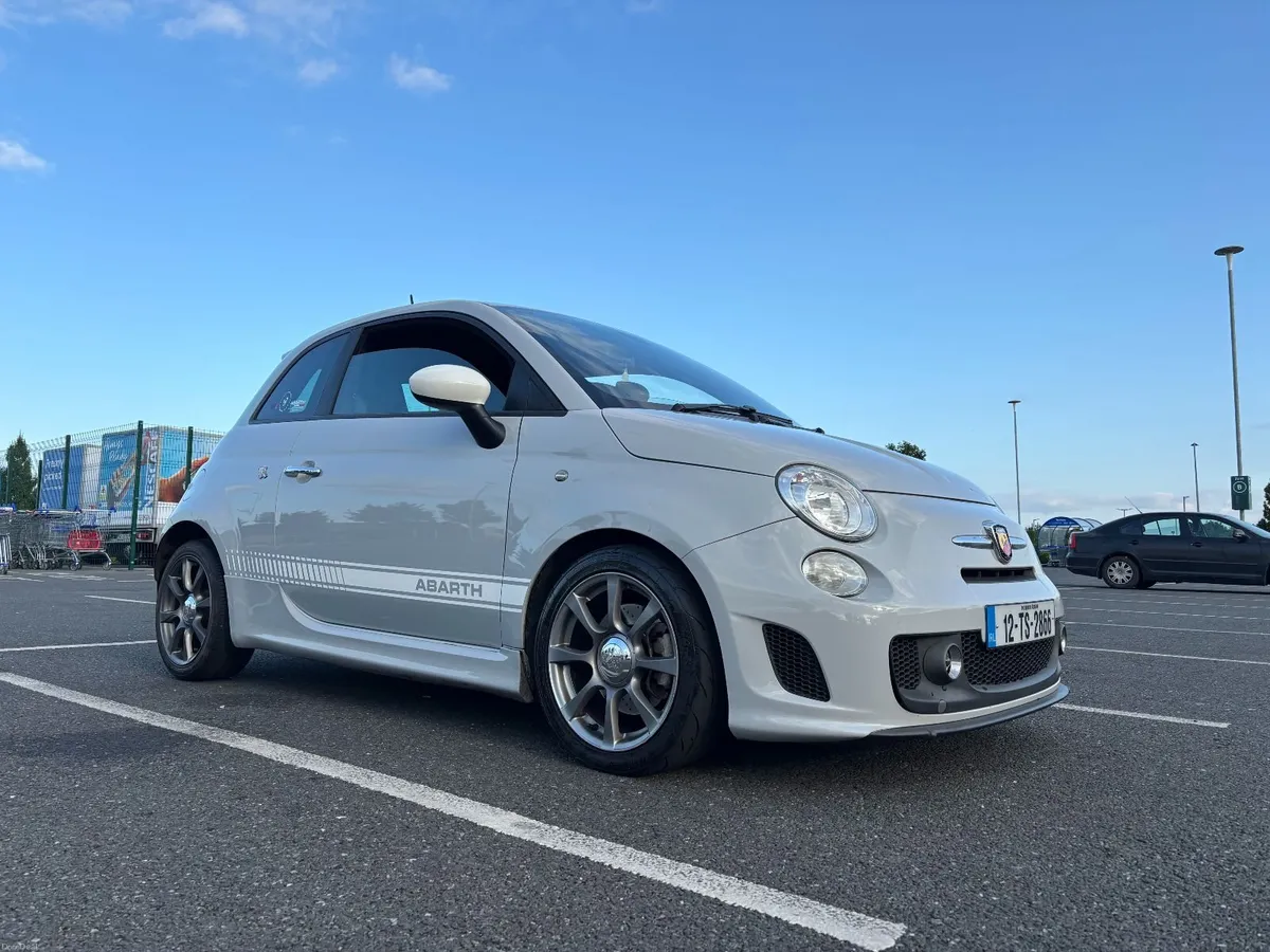 Abarth 500 1.4Tjet - Image 1
