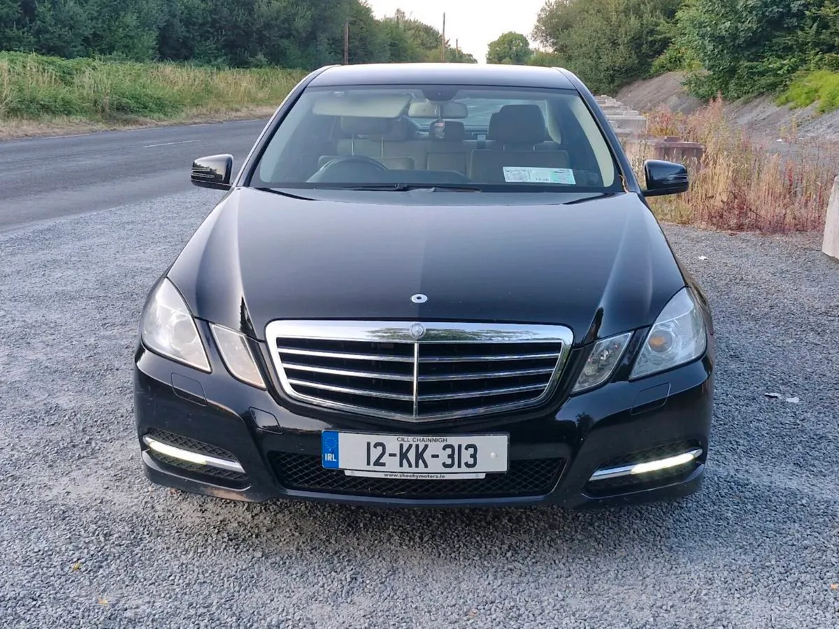 2012 Mercedes E220 diesel - Image 3