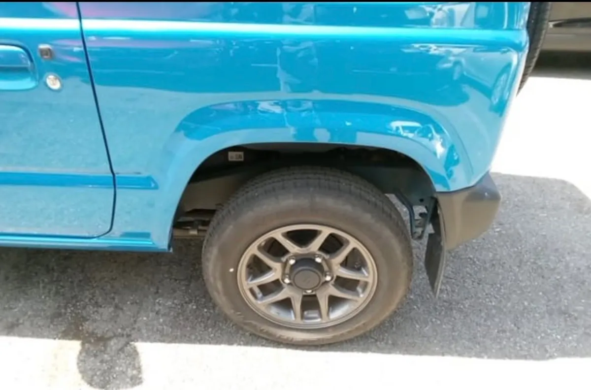 Suzuki Jimny 2019 - Image 6